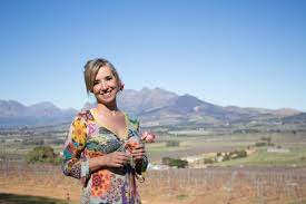 Steven stef bos (born 12 july 1961 in veenendaal) is a dutch singer who has been living in cape town, south africa. Welkom In Het Aards Paradijs Deze Bv S Vonden Het Geluk In Zuid Afrika Celebrities Hln Be