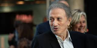 Exclu. "Il n'était déjà pas bien il y a quelques mois" : Michel Drucker  donne des nouvelles d'Eddy Mitchell après l'annulation de ses concerts