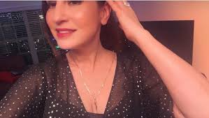 Barzel 18K Gold Plated Flat Marina Chain With Italian Horn Necklace  Cornicello