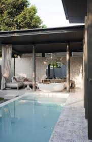 Ostens Perle I Phuket Interiormagasinet Lite Basseng Bakgard Liten Bakhage