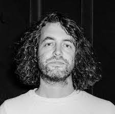 Amy Golfinopoulos's Instagram, Twitter & Facebook