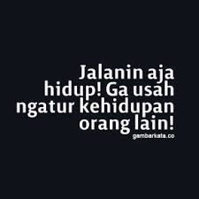 Jika sobat khawatir menggunakan kata kata sindiran yang mainstream apalagi kata sindiran pedas. Kata2 Lucu Sindiran Pedas