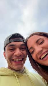 Isabella Riley's Instagram, Twitter & Facebook