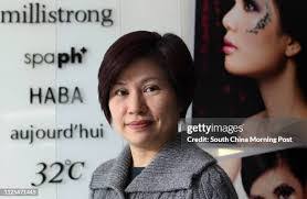 Marian Light's Instagram, Twitter & Facebook