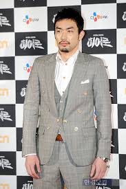 大谷亮平, 1980년 10월 1일 ~ )는 일본의 배우이다. í¬í†  ížˆì–´ë¡œ ì˜¤íƒ€ë‹ˆ ë£Œí—¤ì´ ìˆ˜ì—¼ì´ ë©‹ì§€ë„¤ í•œê²½ë‹·ì»´