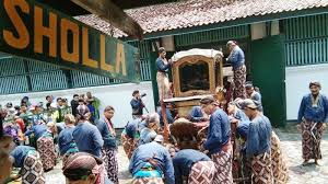 Perombakan di tubuh pt ppa terbilang sangat cepat mengingat pergantian petinggi bumn tersebut baru dilakukan pada agustus 2020 atau sekitar 3 bulan yang lalu. Kereta Kraton Yogyakarta Tertua Ditarik Delapan Kuda Didatangkan Dari Eropa Tribun Jogja