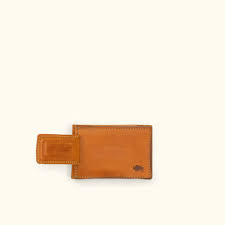 The wallet is properly designed thus more comfortable. Magnetic Money Clip Wallet Two Fold Leather Wallet Tan Buffalo Jackson