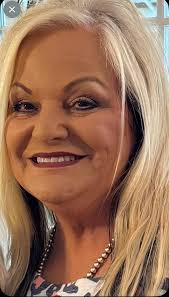 HAPPY LABOR DAY WEEKEND...🍷