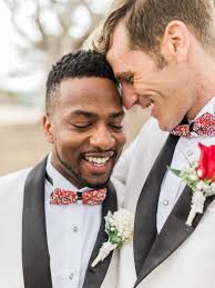 Känslosamt Utomhusbröllop: Mark + Darin