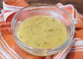 Homemade raw apple cider vinegar recipe fill your mason jar (s) 3/4 of the way with apples or apple scraps. Easy Apple Cider Vinaigrette Recipe With Variations A Food Lover S Kitchen