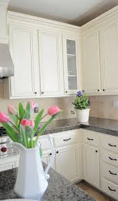 White Cupboards With Black Hardware And Chalkboards Granite Counter Tops Tile Painting Oak Cabinets Home Kitchens Oak Cabinets