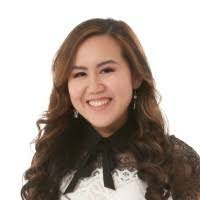 Peggy Yip's Instagram, Twitter & Facebook