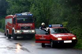 Dazu kommen akutwarnungen für gewitter und hagel, hitzebelastung und kältestress. Wax At Das Portal Fur Feuerwehr Und Rettungsdienst Heftiges Unwetter Zog Uber Den Nordlichen Teil Von Graz Umgebung