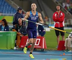 In 2019, kendricks set the american pole vault record at 6.06 m, tying him with steve hooker for fourth all time. 2nd Lieutenant Olympian Stops His Pole Vault Attempt For National Anthem Tigerdroppings Com