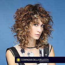 In pochi sanno però, che la carta. Capelli Castani Tutte Le Sfumature Di Tendenza Compagnia Della Bellezza