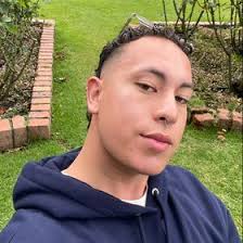 Diego Bernal (dieggber)