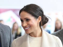 Though the royal wedding is over, we're still obsessing over every detail about meghan markle's wedding day style. Meghan Markle S Messy Up Do Is The Most Searched For Wedding Hairstyle And Here S How You Can Get The Look At Home