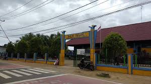 Oh itu lagi dibelakang, ooh, iya udah azfan sepulang sekolah sudah bingung mencari dewi. Alamat 21 Sd Negeri Di Kecamatan Sukadana Kayong Utara Tribun Pontianak