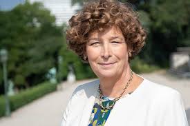 Petra de sutter (groen) en hilde vautmans (open vld) zijn bij de 64. Petra De Sutter Top 5 Invloedrijkste Europarlementsleden Rond Gezondheid Groen