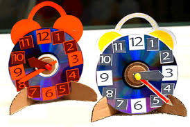 Preschool Desk Clock Art Activity Okul Okul Oncesi Okul Oncesi Noel Etkinlikleri