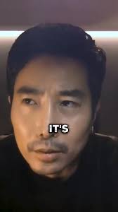 Happy New Year everyone! I want to announce my Christmas Giveaway Winner