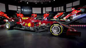 Ferrari Sf1000 Spezial Lackierung Zum Gp Jubilaum Auto Motor Und Sport