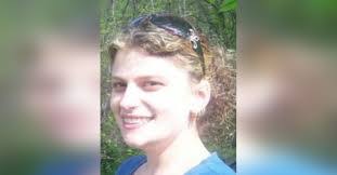 Brandi Maynard's Instagram, Twitter & Facebook