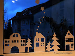 Previous otmar alt im kunstunterricht in der grundschule. Fensterbilder Und Tolle Fensterdekorationen Findest Du Hier