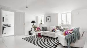 55 living room decor tricks for a standout space. Applying Three Small Living Room Interior Design Ideas Combined With Monochrome Colors Decorarting Special For You Roohome