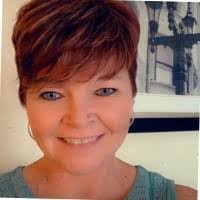 Christine Nutting's Instagram, Twitter & Facebook