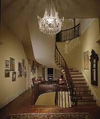 Get a glimpse inside an old plantation house just abandoned in the middle of a field beside the highway in north carolina. Grass Lawn Historic Antebellum Home In Gulfport And More