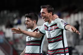 A portuguese footballer who plays for s.c. Voa7wlibxu3omm