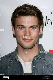 David Cade's Instagram, Twitter & Facebook