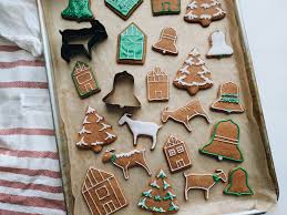 They're heaven on earth, according to chip. Gingerbread Cookies Ft Hearth And Hand With Magnolia Cookie Cutters Average Ariel