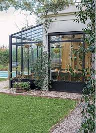 Une Maison Au Bord D Un Canal En Argentine Planete Deco A Homes World In 2020 Outdoor Landscaping House Extension Design Garden Room