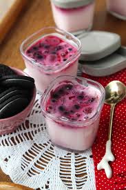 Yaourts Maisons Onctueux Riches En Fruits Rouges Le Miam En Fruits Le Maisons Miam Onctueux