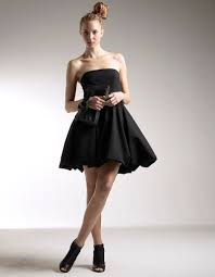 La redoute & vous répond à vos questions du lundi au samedi, de 7h à 24h. Delphine Manivet Dessine Une Collection De Pret A Porter Pour La Redoute Elle