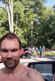 What are some tips for improving short putts?