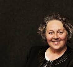 Rosi Braidotti, "Posthuman Knowledge"