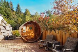 Sauna Dans Un Tonneau A La Cheneaudiere En Alsace Tonneau Sauna Spa