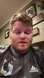 Connor Ennis (@cfbe89)