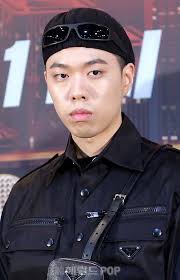 Bewhy 비와이 curtain call red carpet yu huiyeol s sketchbook 2017 09 13.mp3. ë¹„ì™€ì´ ì†Œì†ì‚¬ ë°ìžë¶€ê·¸ë£¹ ì •ë³´ ì•Œì•„ë³´ê¸°
