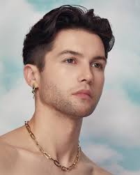 ☁️💙 head in the clouds 💙🌧 self portrait