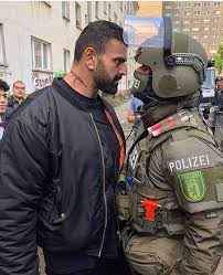 Посмотрите твиты по теме «#ufprogear» в твиттере. Uf Pro Just Another Day In The Office With Ufprogear Ufpro Tactical Tacticalgear Combat Combatgear Combatready Specialforces Police Pewpewpew Pewpewtactical Facebook