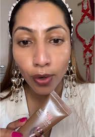 Illuminate Your Look with L'Oréal Paris Medium Shade