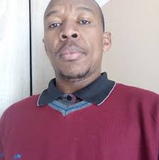 comedy Drunk man makes COPS laugh, hilarious !