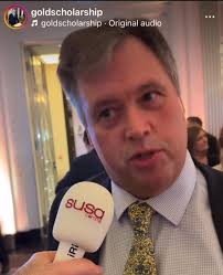 Gold Service Scholarship