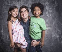 Condenadas a viver sob a custódia do programa de proteção à testemunha e à sombra de novas identidades, alexia, luna e. Publico Infantil Aprova A Novela Salve Se Quem Puder Bastidores O Planeta Tv