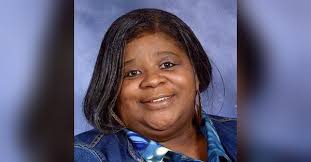 Paula Barden's Instagram, Twitter & Facebook