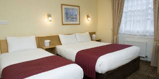 Easy access to the beach, one set of stairs to go down, they do have some rooms with direct access. Cheap Family Hotels In London Hotel Visitlondon Com